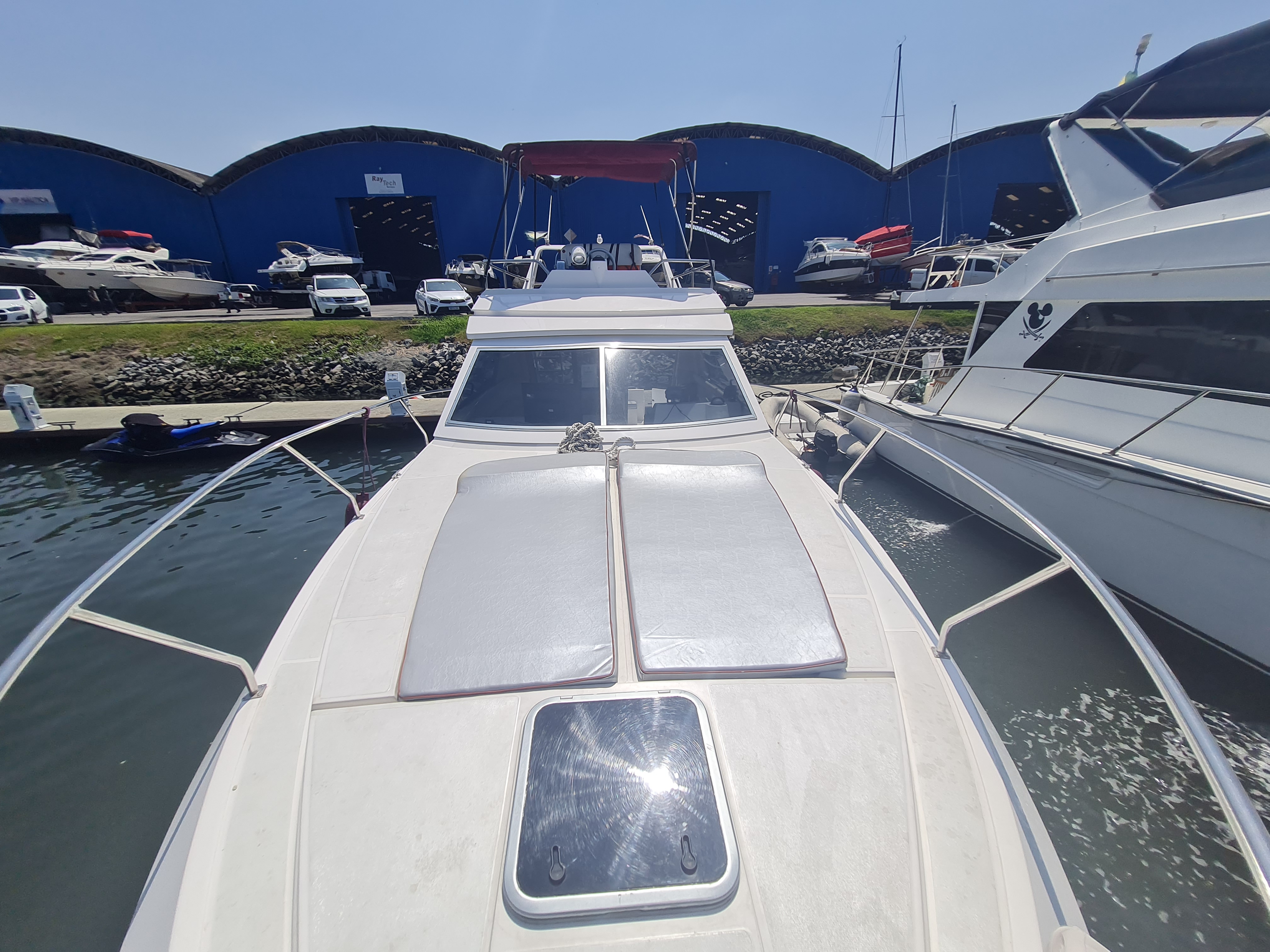 Foto de 38 15p SeaBaron Engemar