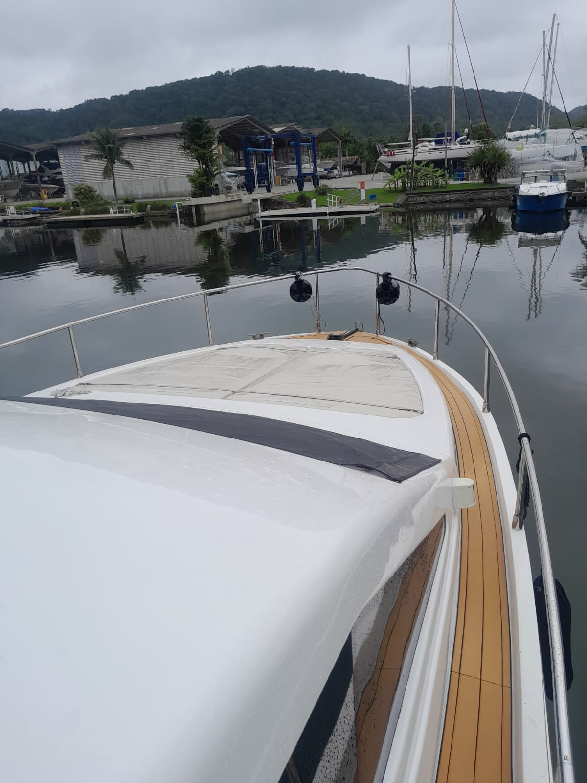 Foto de 44 17p 440Full Revoada