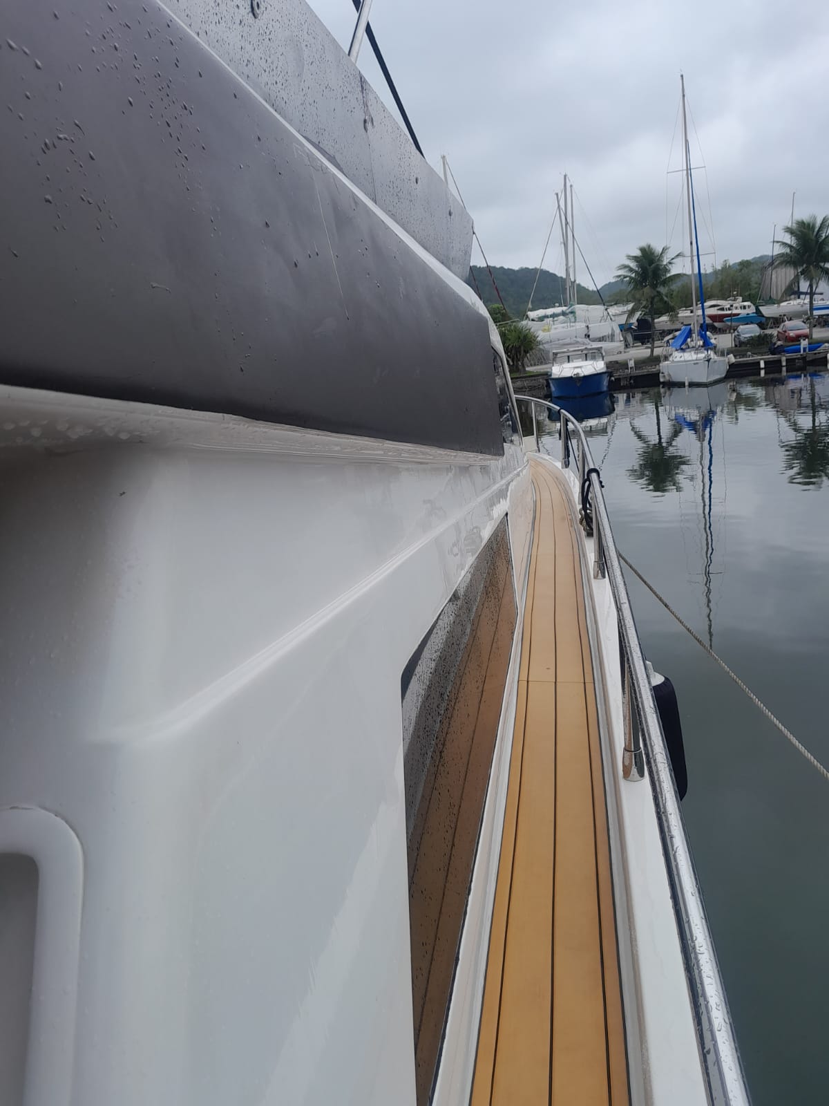Foto de 44 17p 440Full Revoada